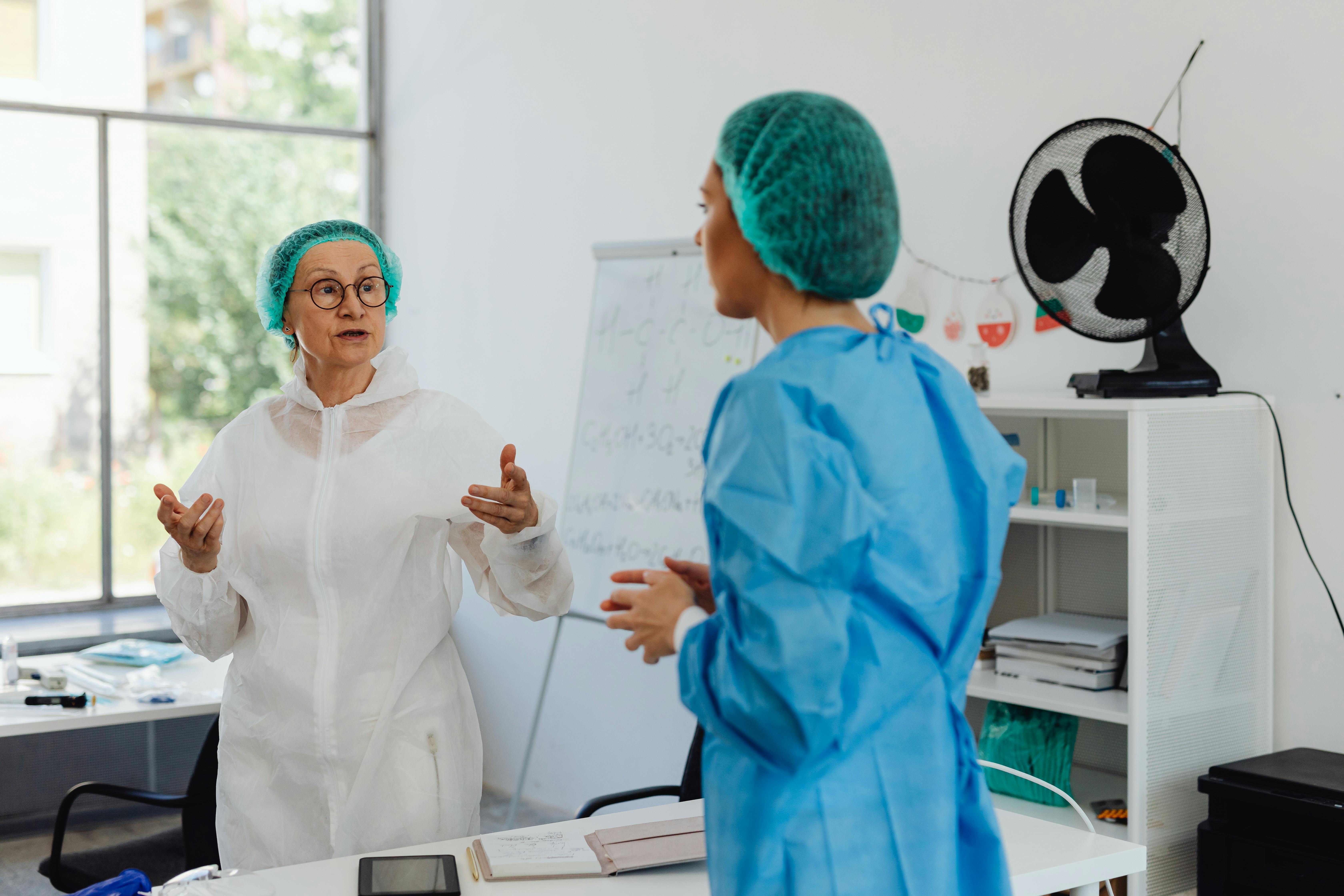Laboratory mentoring and validation discussion